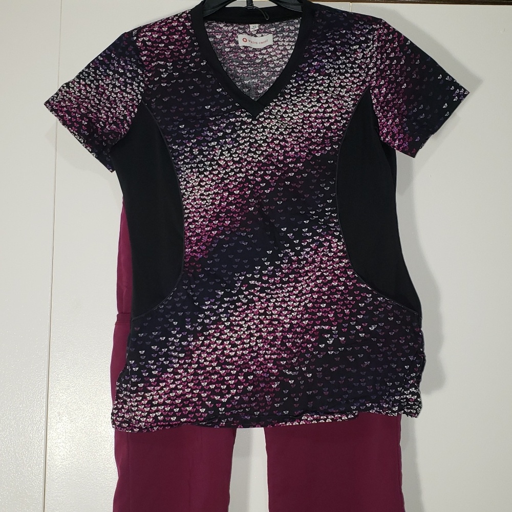 Scrub top